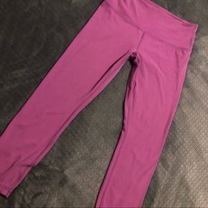 Athleta crops leggings